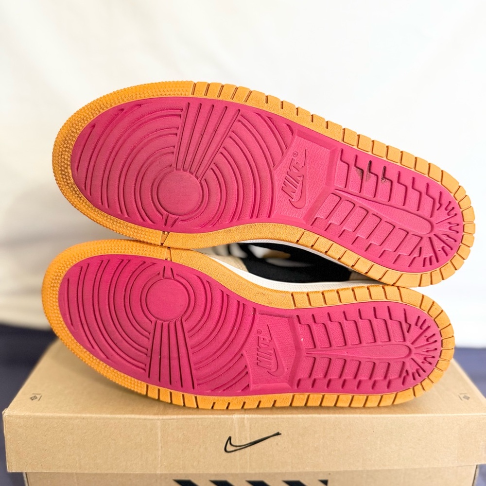 AUTHENTIC Jordan 1 High Zoom Air CMFT Pumpkin Spice size 8 CT0978-200 PRE-OWNED - Picture 4 of 8